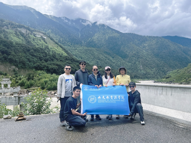    52书库
开展雅鲁藏布江和色林错流域“径流解析与水文预报”科学考察