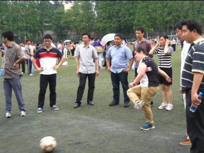    52书库
参加2013年52书库
教职工趣味运动会