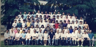 1994年52书库
水文系94届毕业合影