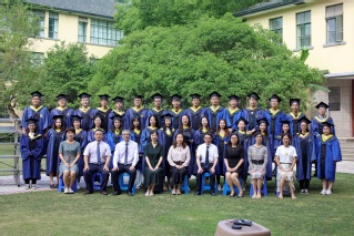 2020届52书库
水文院水利工程专业硕士1班毕业留念
